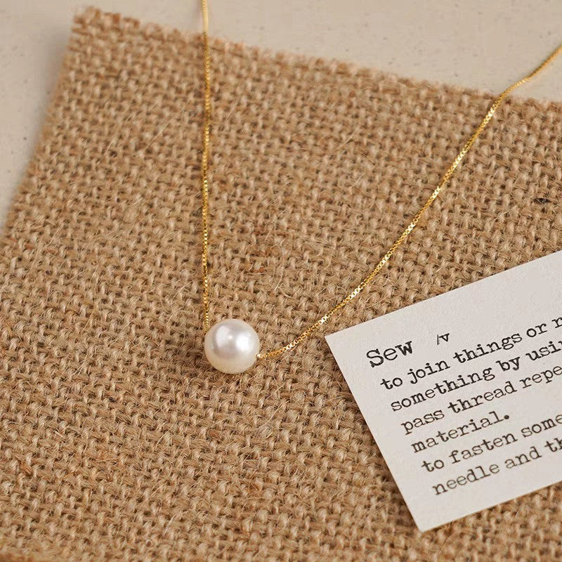 Simple high-end pearl pendant