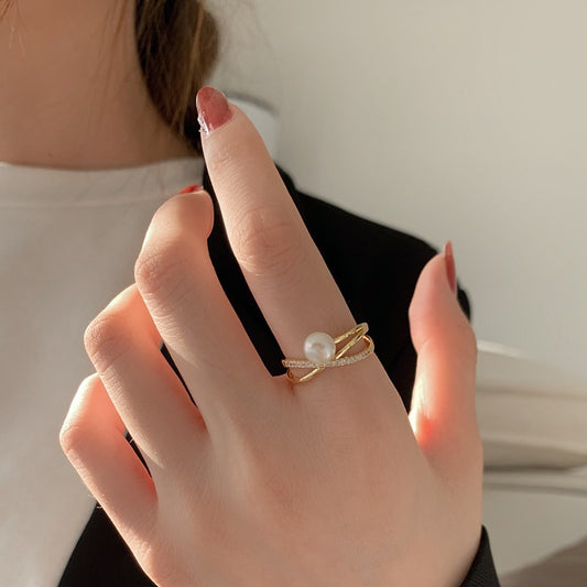 Simple design pearl ring