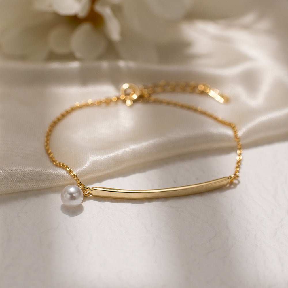 Simple design pearl bracelet