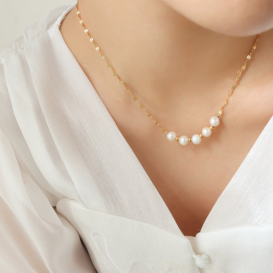 Five Beads Design Crystal Pearl Necklace