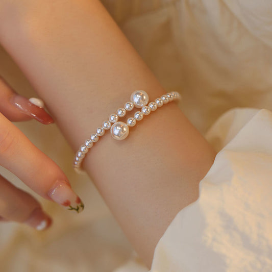 Simple design pearl bracelet