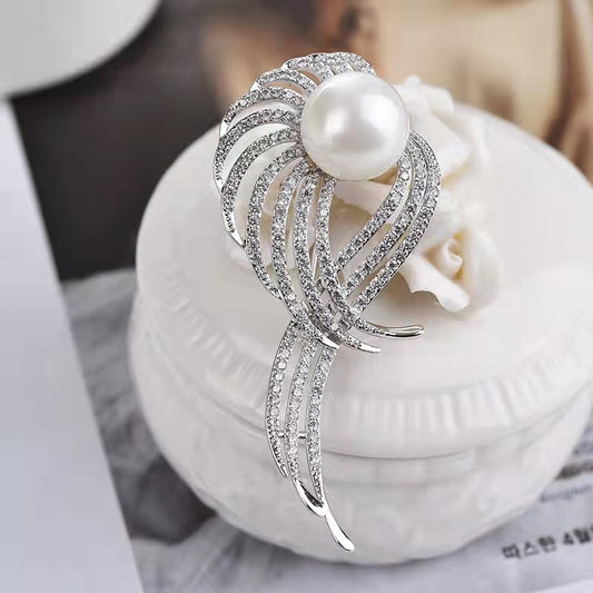 Wings Design Pearl Brooch