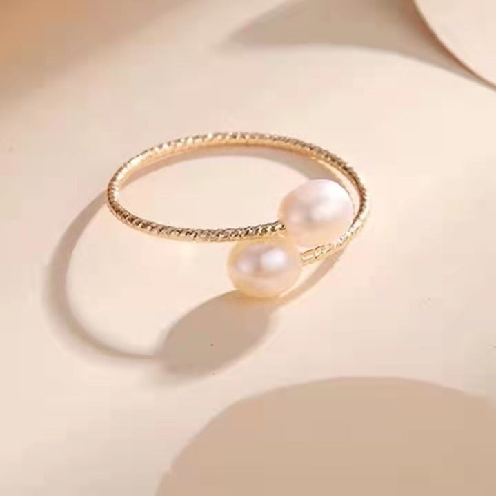 Simple design pearl ring