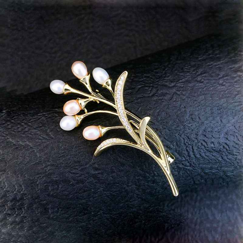 Wheat Ear Design Pearl Brooch