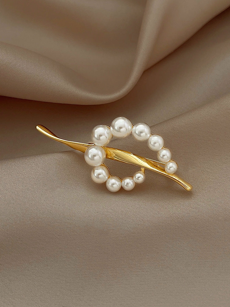 French Design Pearl Brooch