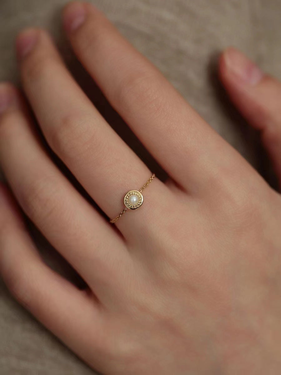 Dewdrop design pearl ring set