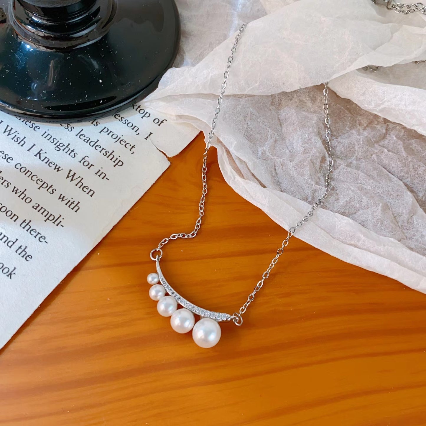 Crystal Pearl pea necklace