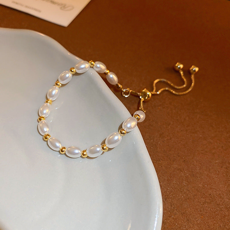 Simple design pearl bracelet