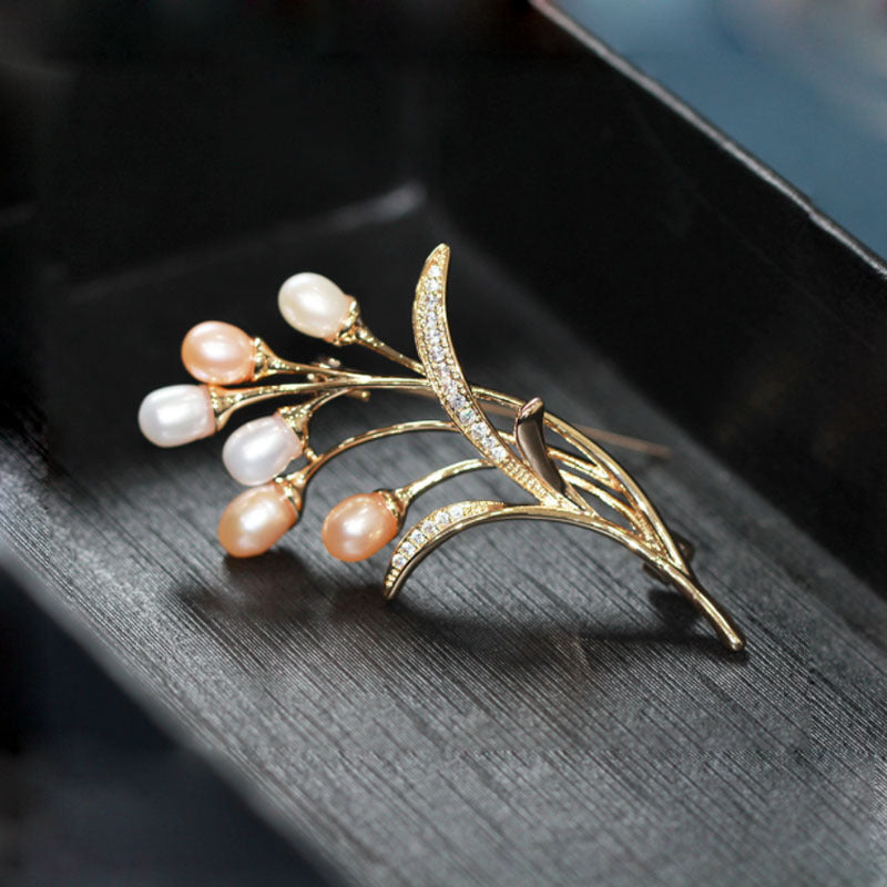 Wheat Ear Design Pearl Brooch