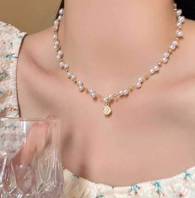 Camellia design crystal pearl necklace